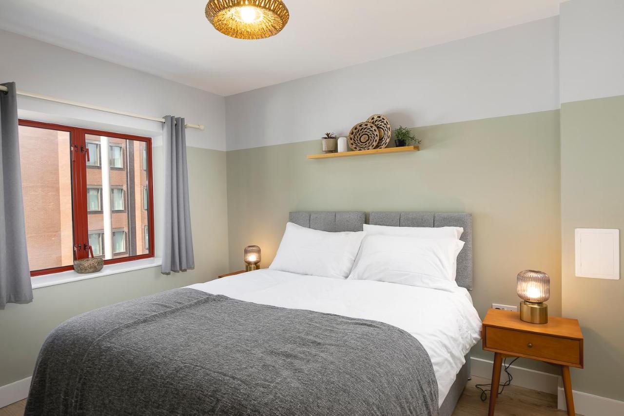 Wesley Gate Apartments - By Hostly Reading Exteriör bild