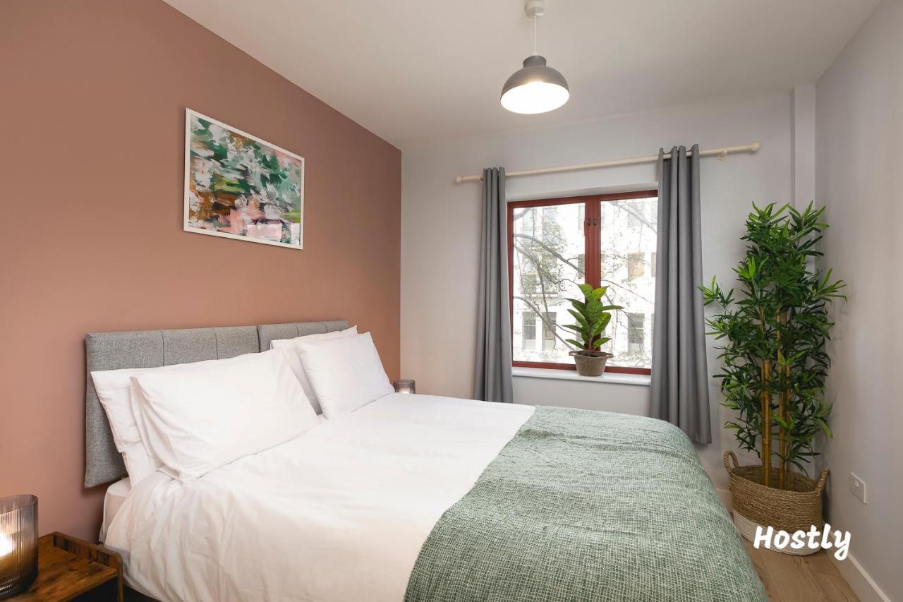 Wesley Gate Apartments - By Hostly Reading Exteriör bild