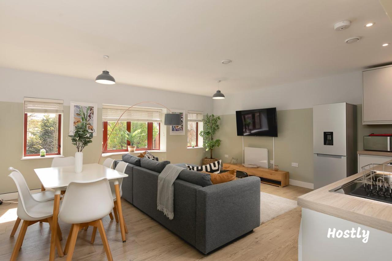 Wesley Gate Apartments - By Hostly Reading Exteriör bild