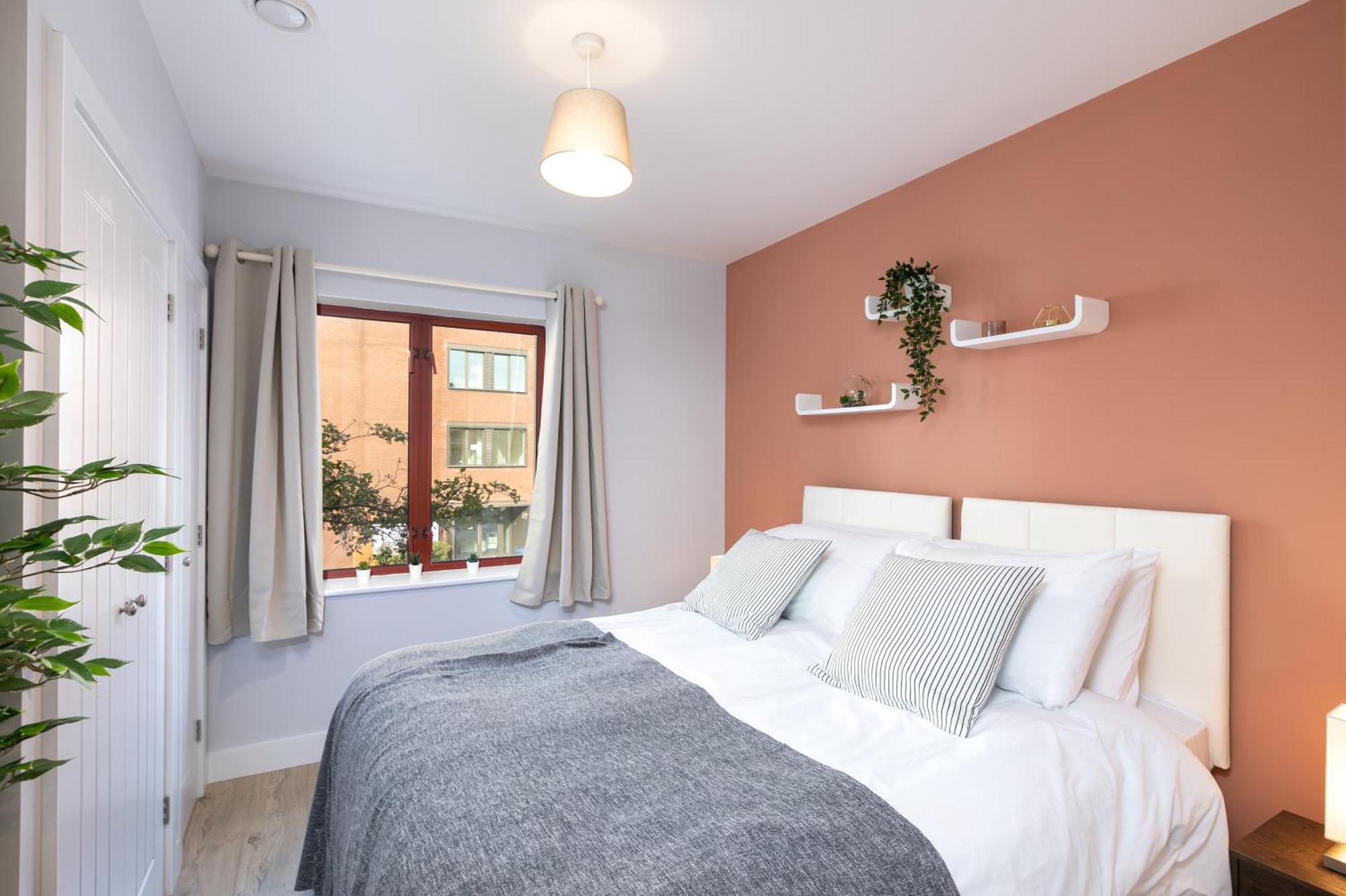 Wesley Gate Apartments - By Hostly Reading Exteriör bild